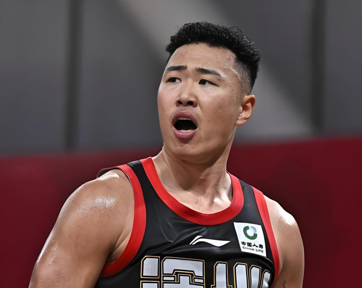 学霸港姐王嘉慧晒美照 颜值体态双在线气质出众